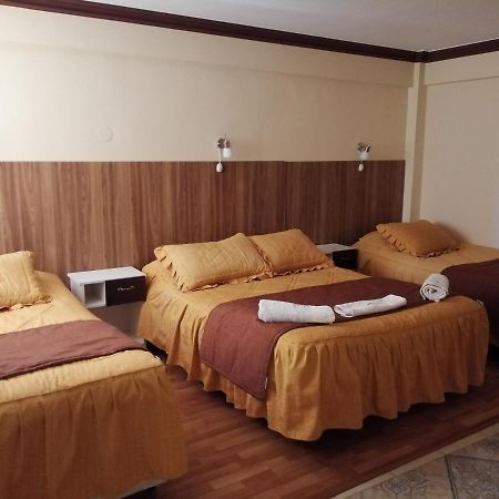 Le Ciel D'Uyuni Hostel Екстериор снимка