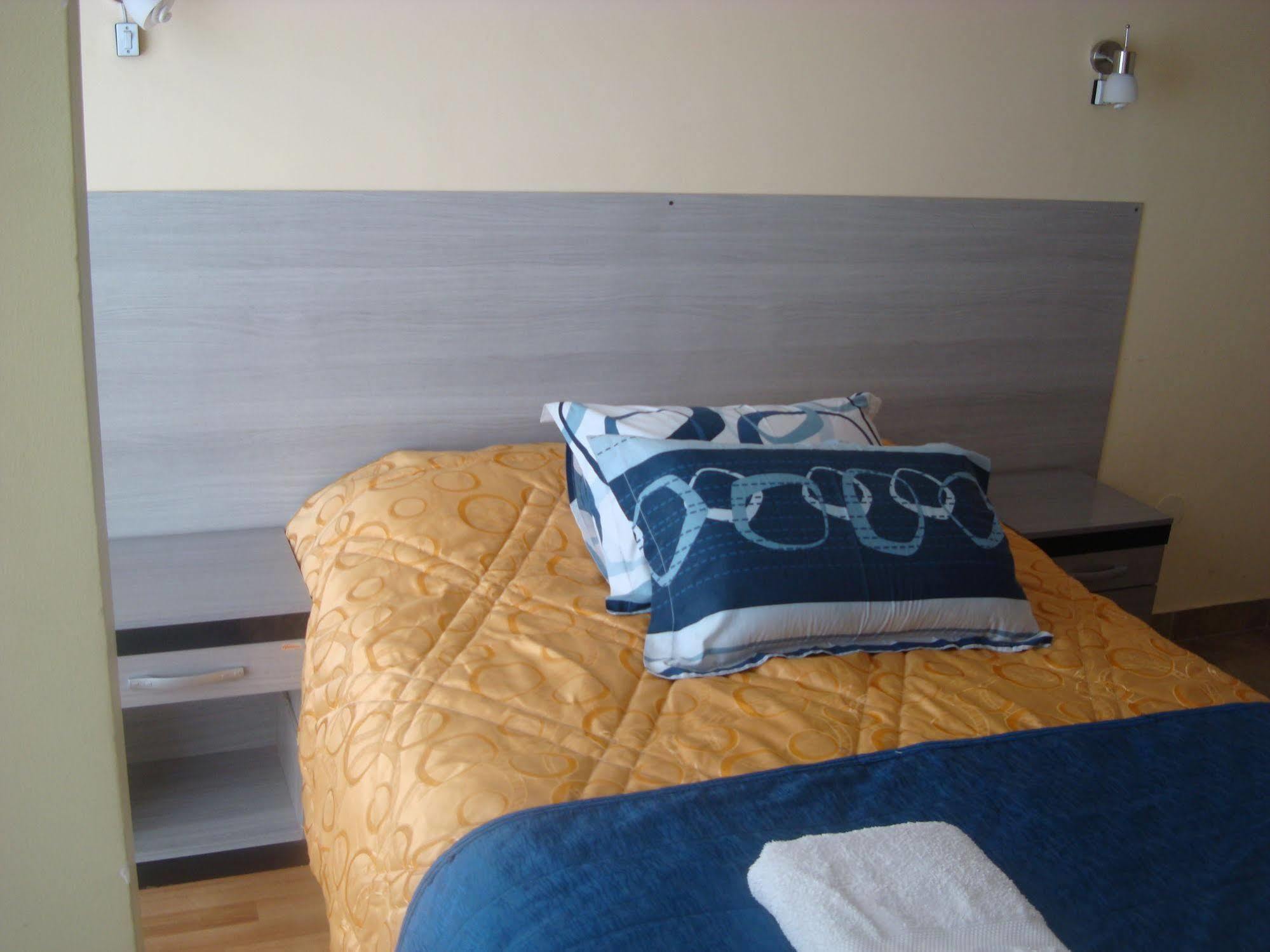 Le Ciel D'Uyuni Hostel Екстериор снимка