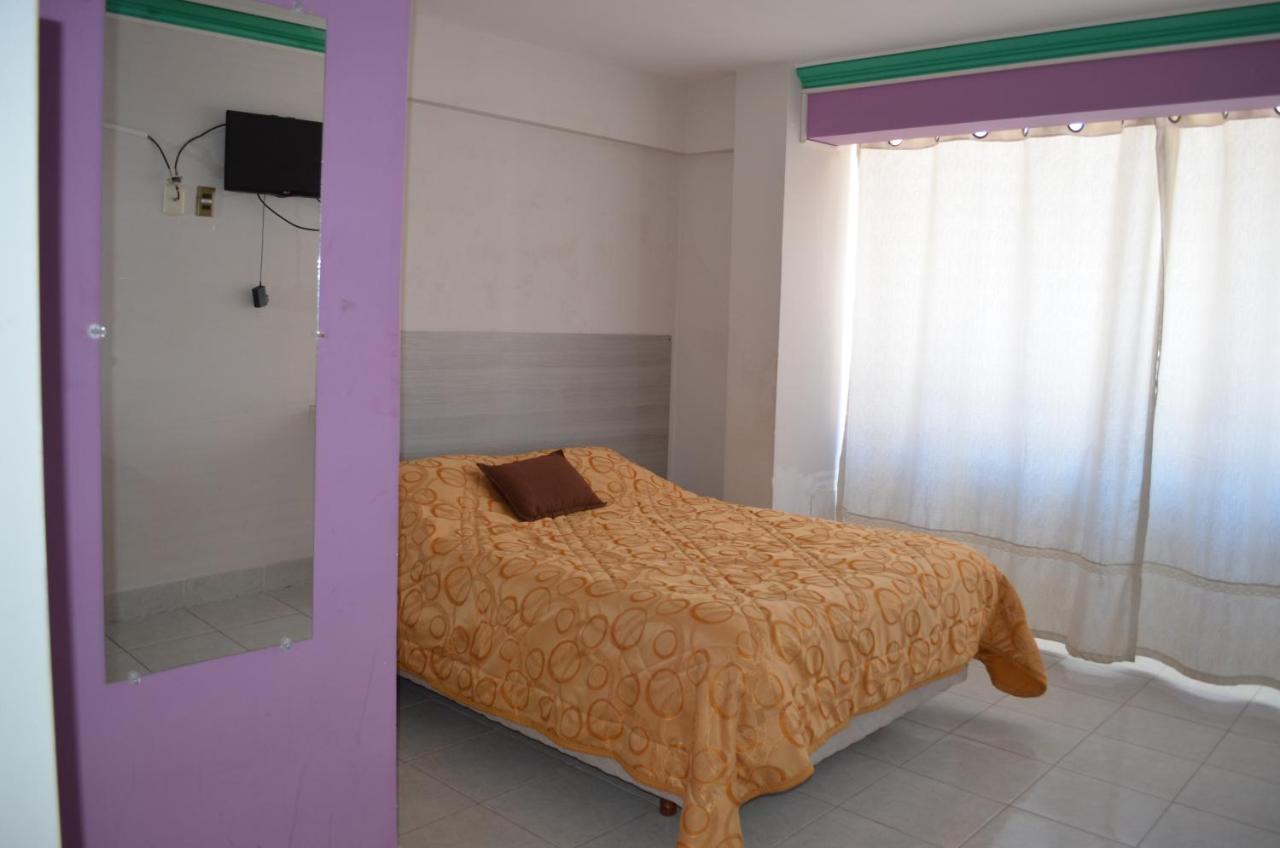 Le Ciel D'Uyuni Hostel Екстериор снимка